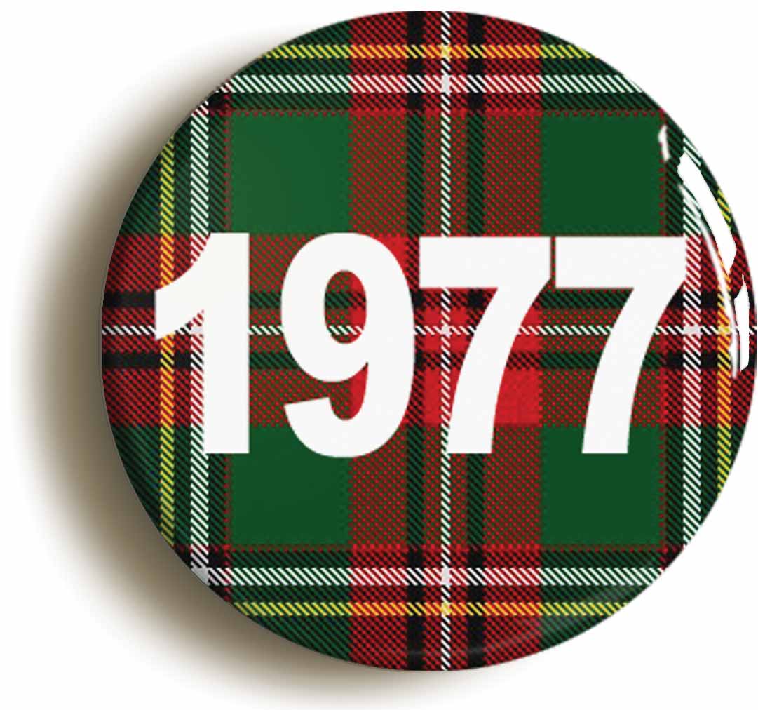 A picture of the front of the product, titled 1977 Scottish Tartan Retro Punk Rock Button Pin Badge