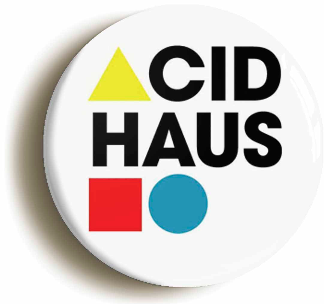 A picture of a fridge magnet