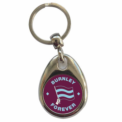 An image of a plain metal keyring