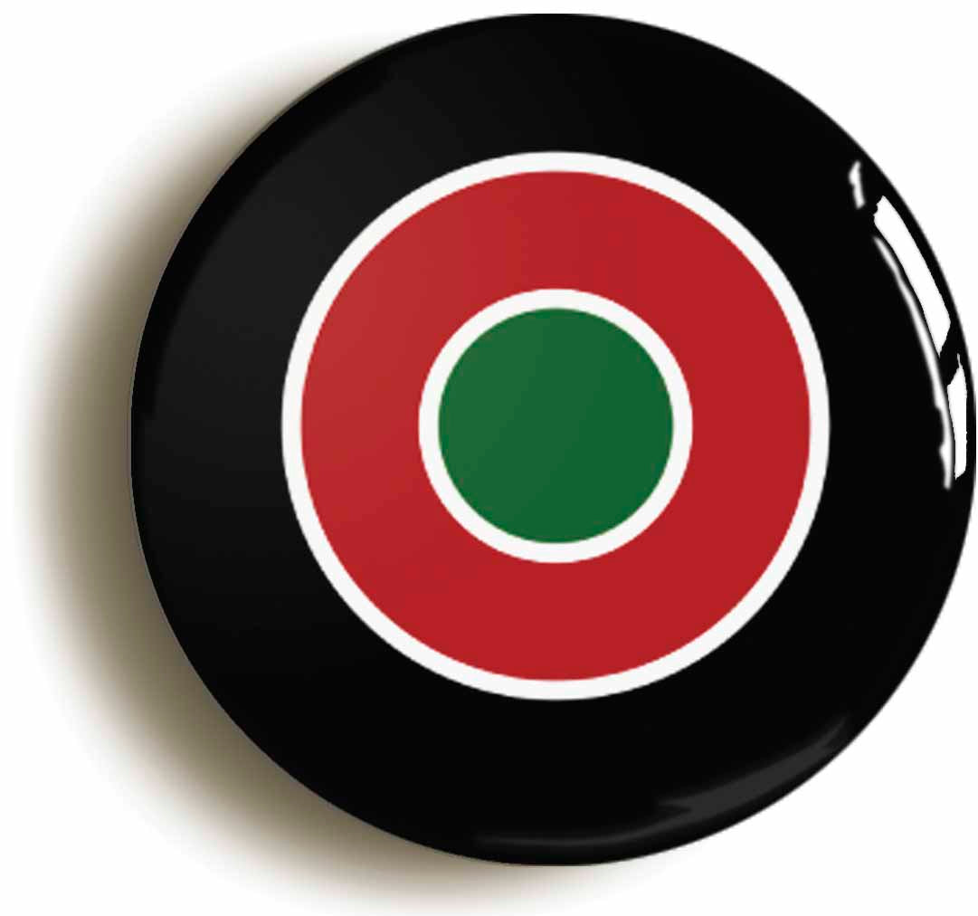A picture of a fridge magnet