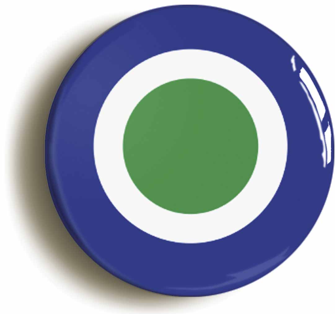 A picture of a fridge magnet