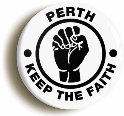 A picture of a fridge magnet