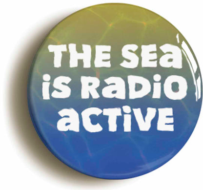 A picture of a button badge