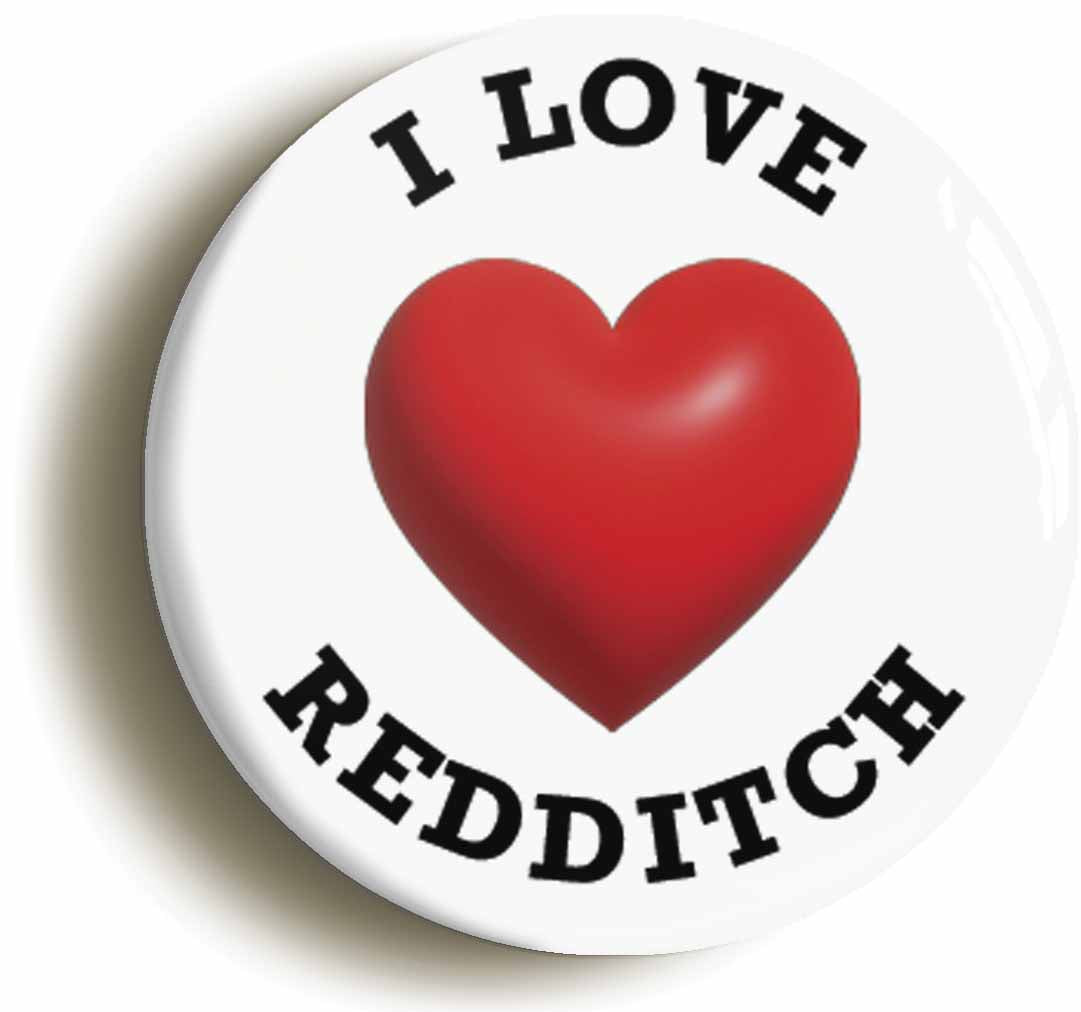 A picture of the front of the product, titled I Heart Love Redditch Location Circular 50mm Fridge Magnet
