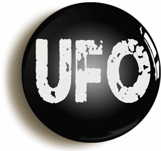 A picture of the front of the product, titled UFO Button Pin Badge