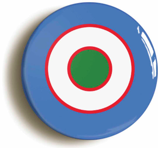 A picture of a fridge magnet