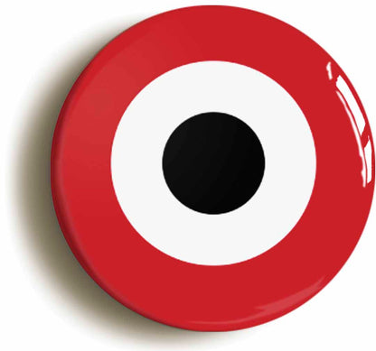 A picture of a fridge magnet